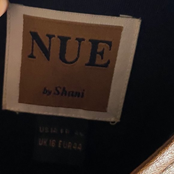 Dress - Nue by Shani - Picture 6 of 6